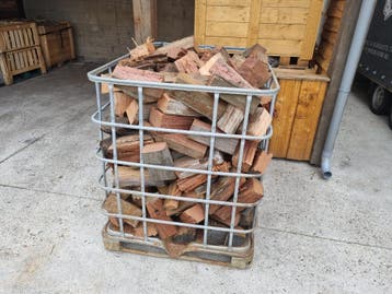 Haardhout | Kachelhout | Grenen | Eiken | Hardhout | Droog, Minder dan 3 m³, Ophalen of Verzenden, Eikenhout, Blokken