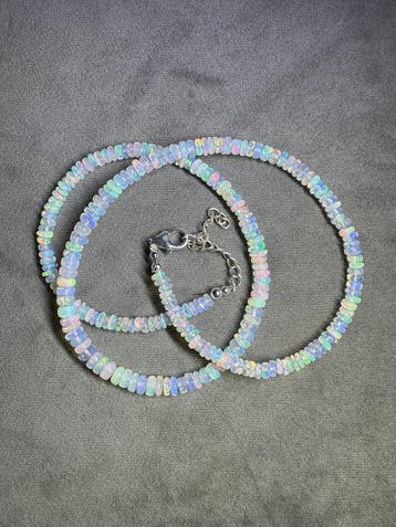 Collier van gladde witte opalen uit Ethiopië + Zilver 925 -