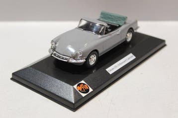 AM.71 1:43 - Modelauto - Citroën DS 19 Bossaert cabriolet, Nieuw