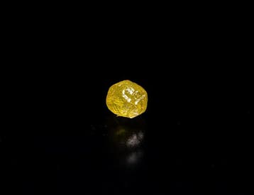 RARISSIME Diamant Fancy Intense Yellow - 0,21 – Inde GEEN