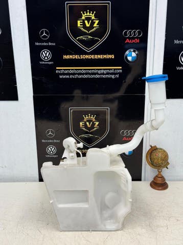 Ruitensproeier tank voor VW Polo V 6R 1.4 TDI 2015 6C0955453, Gebruikt, Volkswagen