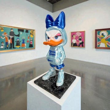 Orima Pop Art - Daisy Duck Street Art « Urban Queen »