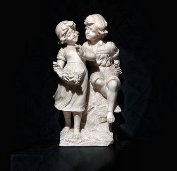 Beeld, Coppia di Fanciulli - 47.5 cm - Albast, Antiek en Kunst