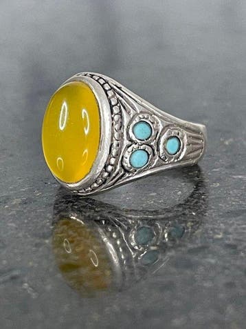 Vintage zilveren ring met grote gele agaat en turkoois
