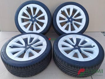 Velgen Tesla 3 19 235 40 19 Hankook Zomer 8.5JX19 ET40 5x1, Verzenden, Gebruikt, Banden en Velgen