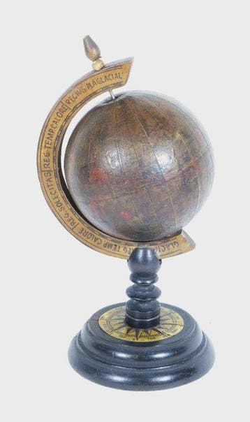 Terrestrial table globe - 1970-1980