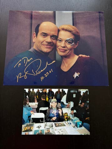 Star Trek - Gesigneerde foto Robert Picardo, Ophalen of Verzenden, Nieuw, Tv, Foto of Kaart