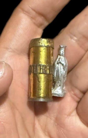 Antiek micro-schrijn Memento – Onze-Lieve-Vrouwe van, Antiek en Kunst, Curiosa en Brocante