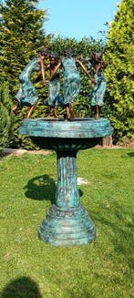 Fontein - 2020+ - dansende dames, Antiek en Kunst, Curiosa en Brocante