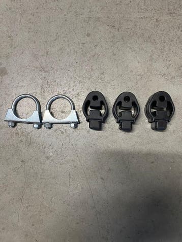 Complete uitlaat Einddemper + Middendemper Ford Focus statio, Auto-onderdelen, Uitlaatsystemen, Verzenden, Nieuw