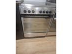Indesit KN6C61A(X)/NL - Vrijstaand fornuis - Keramisch -, Verzenden, Zo goed als nieuw