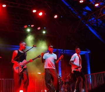 Os Garotin Tickets Melkweg Te Koop