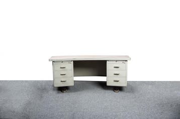 Vintage industrieel LIPS predident niervormig bureau, Aankleding binnen, Ophalen of Verzenden, Gebruikt, Bureau