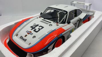 CMR 1:12 - Modelauto - Porsche 935/78 Moby Dick 8th 24h, Nieuw