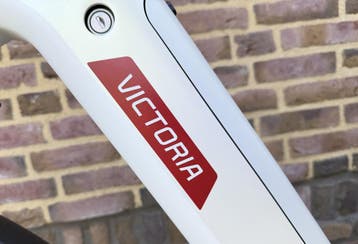 Victoria Manoc.58 Cm.750 Wh.Bosch  hmb cx. van € 5699 voor, Overige merken, Nieuw, Ophalen of Verzenden, 50 km per accu of meer