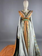 Disney - Mulan (2020) - Original screen-used costume with, Nieuw