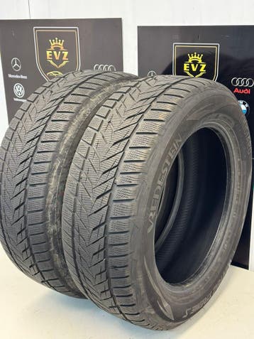 235/55R17 winterbanden 2 stuks Vredestein Giugiaro Wintrac, Gebruikt, 17 inch, Winterbanden, 235 mm