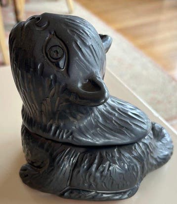 Jean Marais (1913-1998) - sculptuur, Chat à la tête levée -
