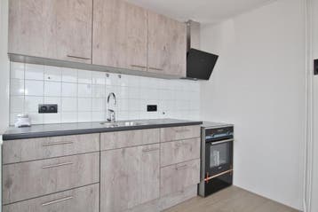 Te huur: Appartement Singelweg in Axel, Huizen en Kamers, Axel, Zeeland, Appartement