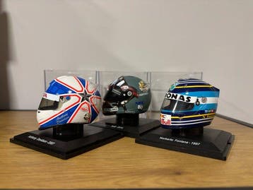 Spark 1:5 - Model sportwagen (3) - F1 Drivers Helmet Pack -, Nieuw