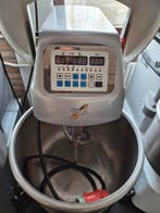 Spiral mixer KM-25 Sinmag in veiling bakkerij inventaris, Gebruikt, Bakkerij en Slagerij