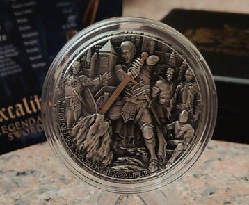 Niue. 5 Dollars 2024, Excalibur, 2 Oz, Box & COA