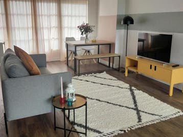 Appartement aan Schiedamseweg Beneden, Rotterdam, Rotterdam
