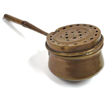 Antieke koperen beddenwarmer met houten handvat, Verzenden