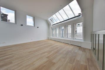 Appartement te huur aan Nieuwezijds Voorburgwal in Amste..., Noord-Holland