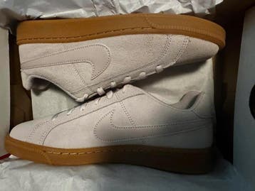 Nieuwe dames schoenen 38.5 - 38 - 36.5, Kleding | Dames, Schoenen, Nike , Overige kleuren, Verzenden, Nieuw
