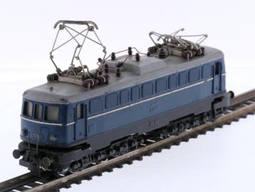 Schaal H0 Trix Express 761 elektrische locomotief E 10 va..., Hobby en Vrije tijd, Modeltreinen | H0, Ophalen of Verzenden, Gebruikt