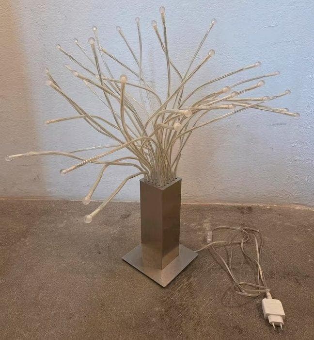 IKEA - Knut & Marianne Hagberg - Tafellamp - vreemd - Staal,, Antiek en Kunst, Antiek | Meubels | Stoelen en Banken