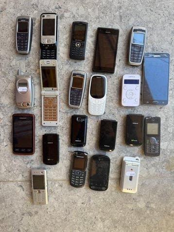 Nokia, Samsung, Sony, LG, Sharp, Sony Ericsson - Mobiele, Nieuw