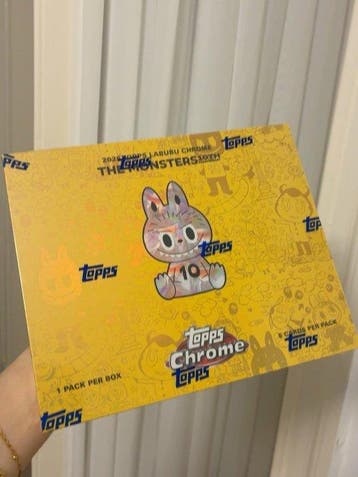 Topps - 1 Box - Topps Chrome Labubu The Monsters 10th, Nieuw