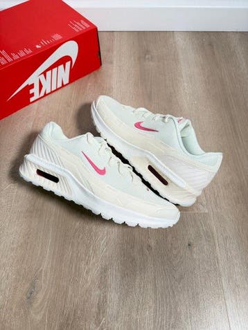 Nike - Sneakers - Maat: EU 44.5 - Nieuw met tags, Nieuw