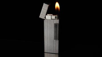 Dunill - Lines Pattern Rollagas Lighter - Zonder, Nieuw