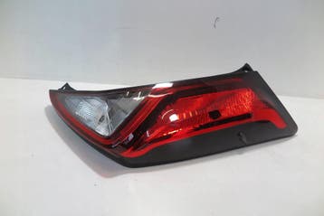 Toyota Aygo II Lift 18- rechter achterlamp, Verzenden, Gebruikt