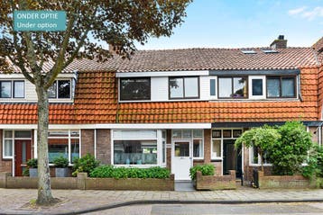 Te huur: Huis Borneostraat in Heemstede, Heemstede, Noord-Holland