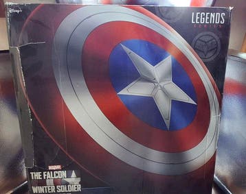 Hasbro - Speelgoed Hasbro Marvel Legends - Scudo di Capitan, Nieuw