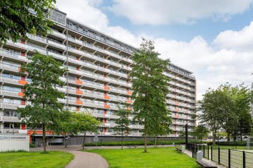 Te huur: Appartement Bachplein in Schiedam, Huizen en Kamers, Zuid-Holland, Appartement, Schiedam