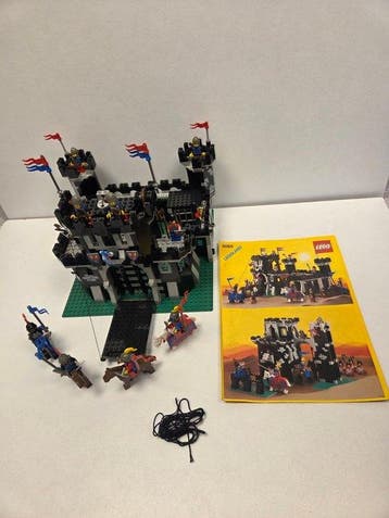 Lego Set - 6085 - Castle - LEGO Black Monarchs Castle 6085, Nieuw