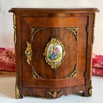 Sieradendoos - Kast mini garderobe in rococo-stijl, met