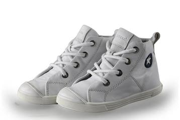 Jopper Hoge sneakers Jongens in maat 24 Wit, Verzenden, Schoenen, Zo goed als nieuw, Jongen of Meisje