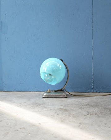 Lampada da Tavolo Vintage Anni ’50 in Vetro Soffiato Azzurro