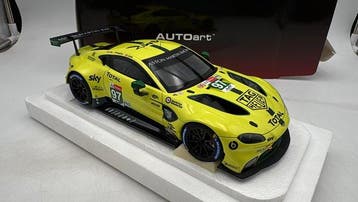 Autoart 1:18 - Modelauto - Aston Martin Vantage GTE Le Mans, Nieuw