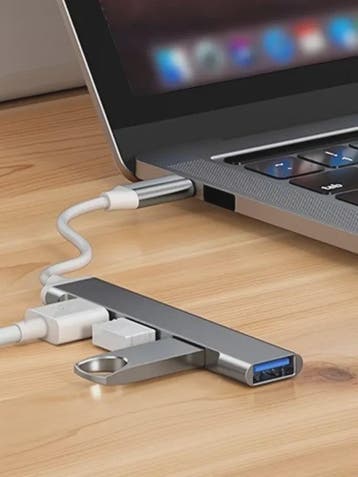 4-Poorts USB-C Hub Adapter met OTG Functie voor Laptops en S, Computers en Software, Verzenden, Nieuw