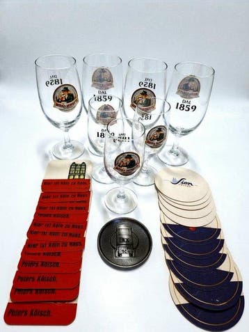 Collectie merkartikelen - Lotto verzamelobjecten 34 stuks: 7