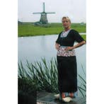 Klederdracht Volendam Vrouw Boezel - Maat: M, Ophalen of Verzenden, Nieuw