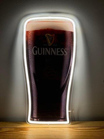 Guinness - Neonlichtbord - plexiglas