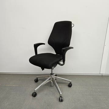 Giroflex bureaustoel - zwarte stof, Huis en Inrichting, Bureaustoelen, Ophalen of Verzenden, Nieuw